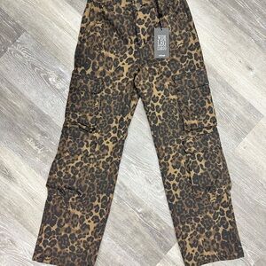 Refuge Leopard Print Cargo Pants - Brown